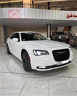 كرايسلر 300